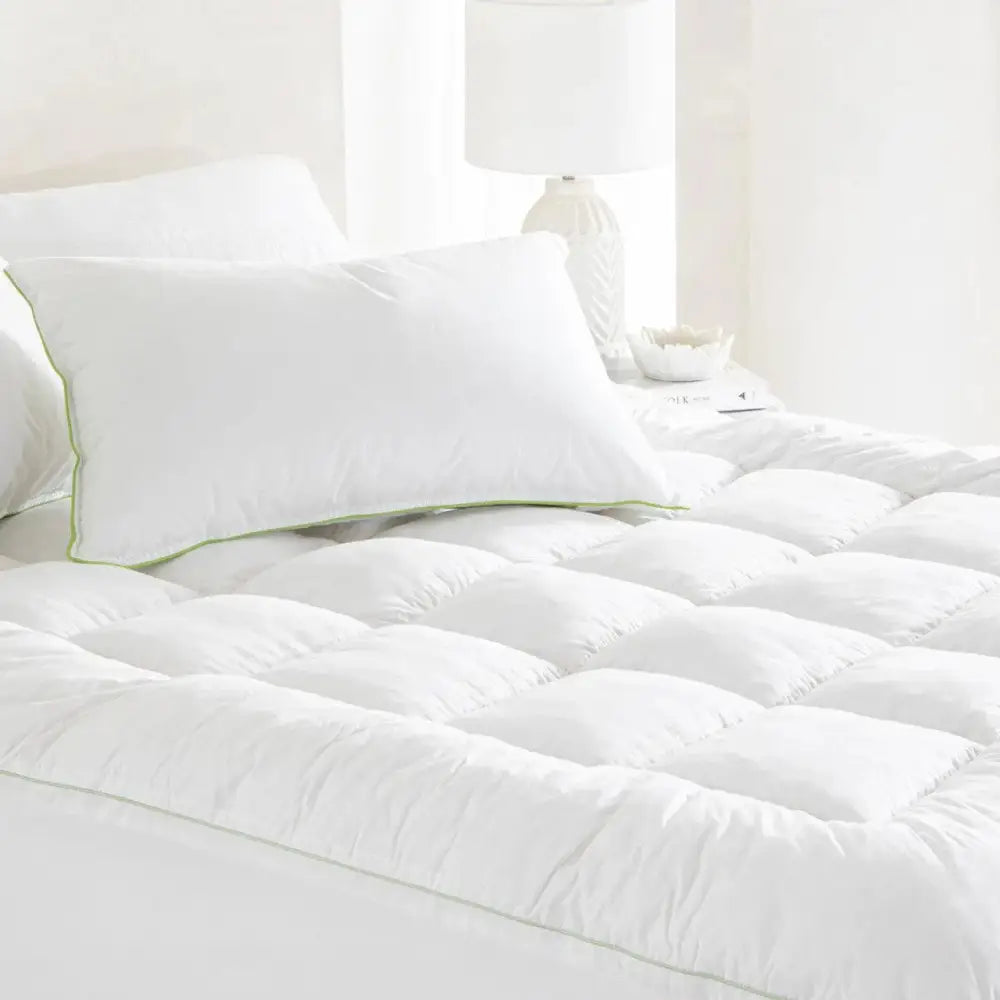 Bamboo Pillowtop Mattress Topper + Free Pet Calming Bed - Paws and Purrz
