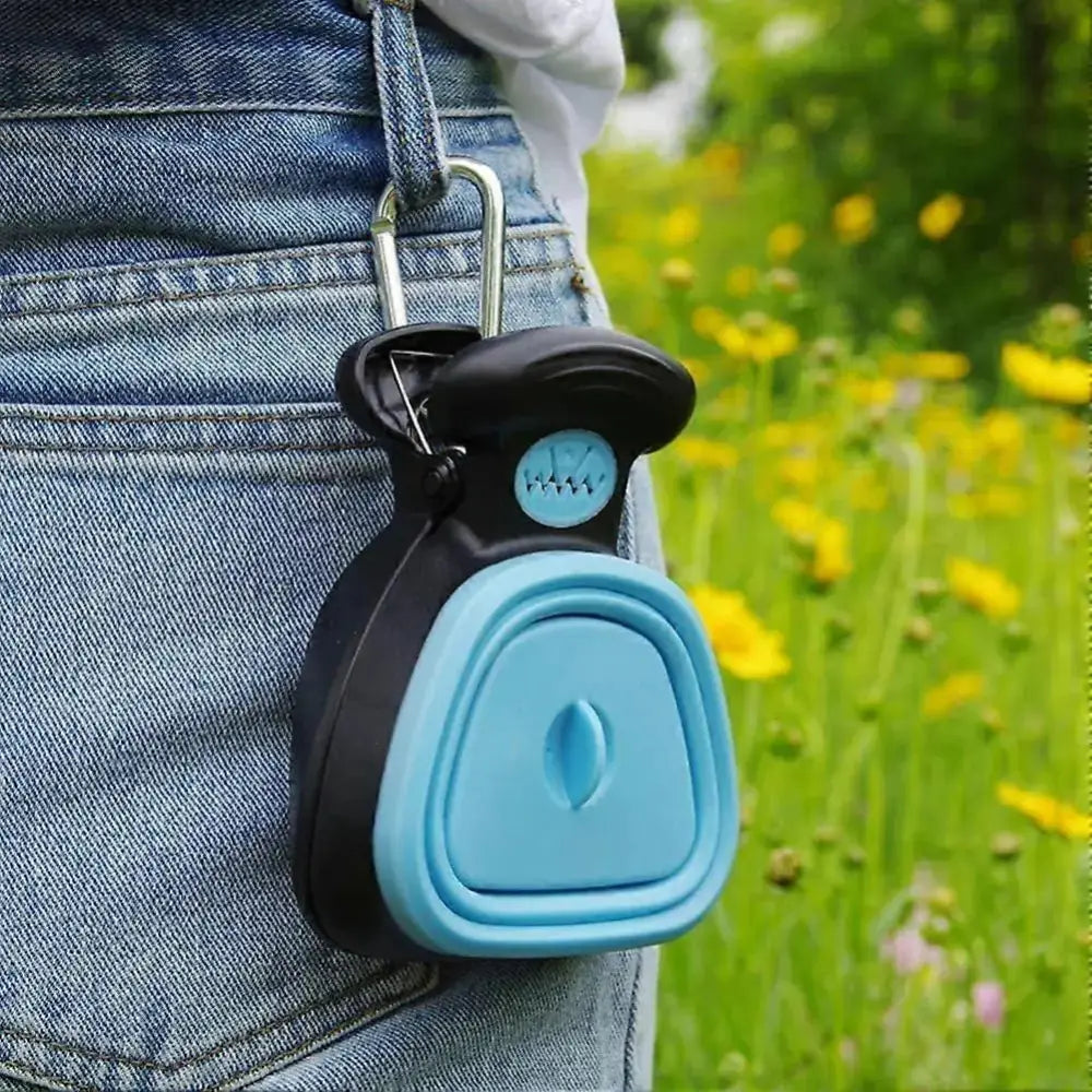 Paws & Purrz SwiftGrip™ Pet Poop Scooper with Waste Bag Dispenser Paws and Purrz