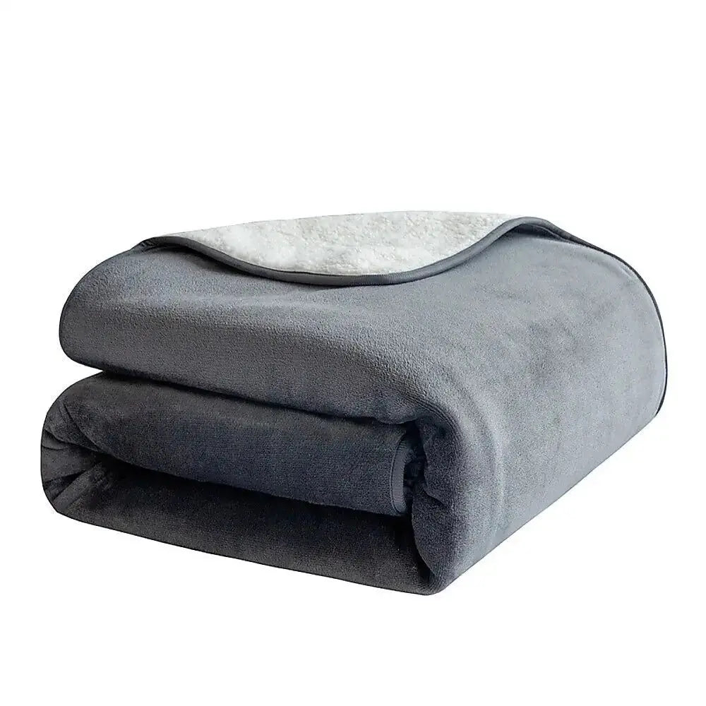 Pets Waterproof Throw Blanket Paws and Purrz